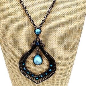Art Deco Style Blue Crystal Pendant Vintage-Inspired Long Statement Necklace
